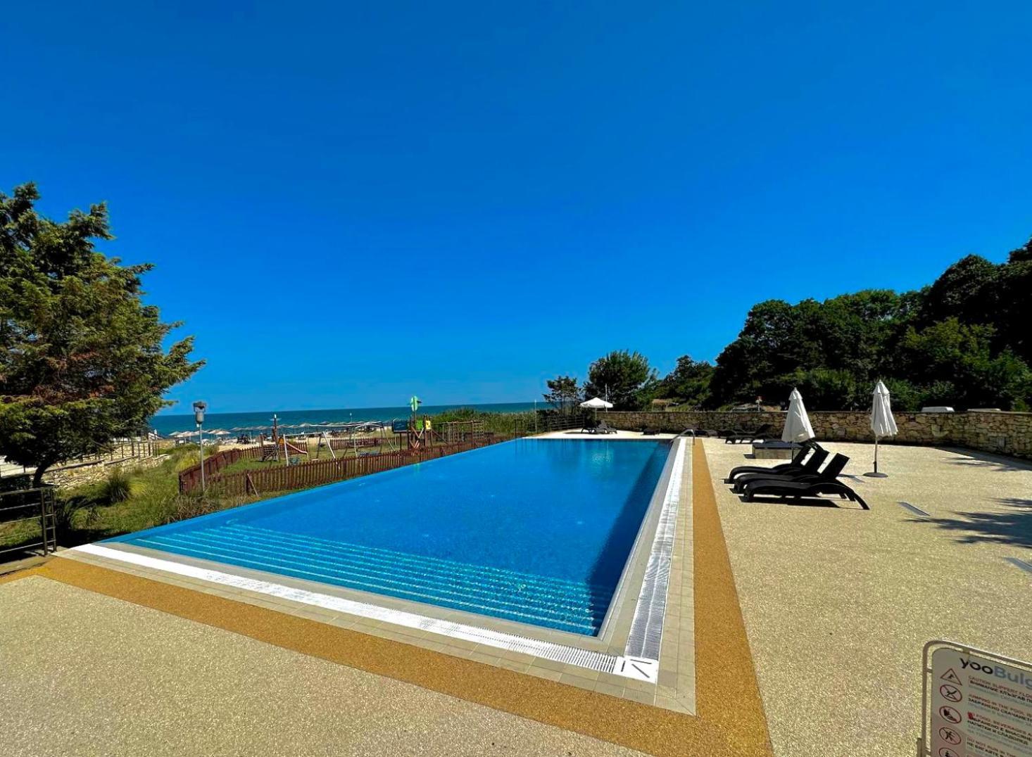 Sea View Penthouse Apartment Obzor Bagian luar foto